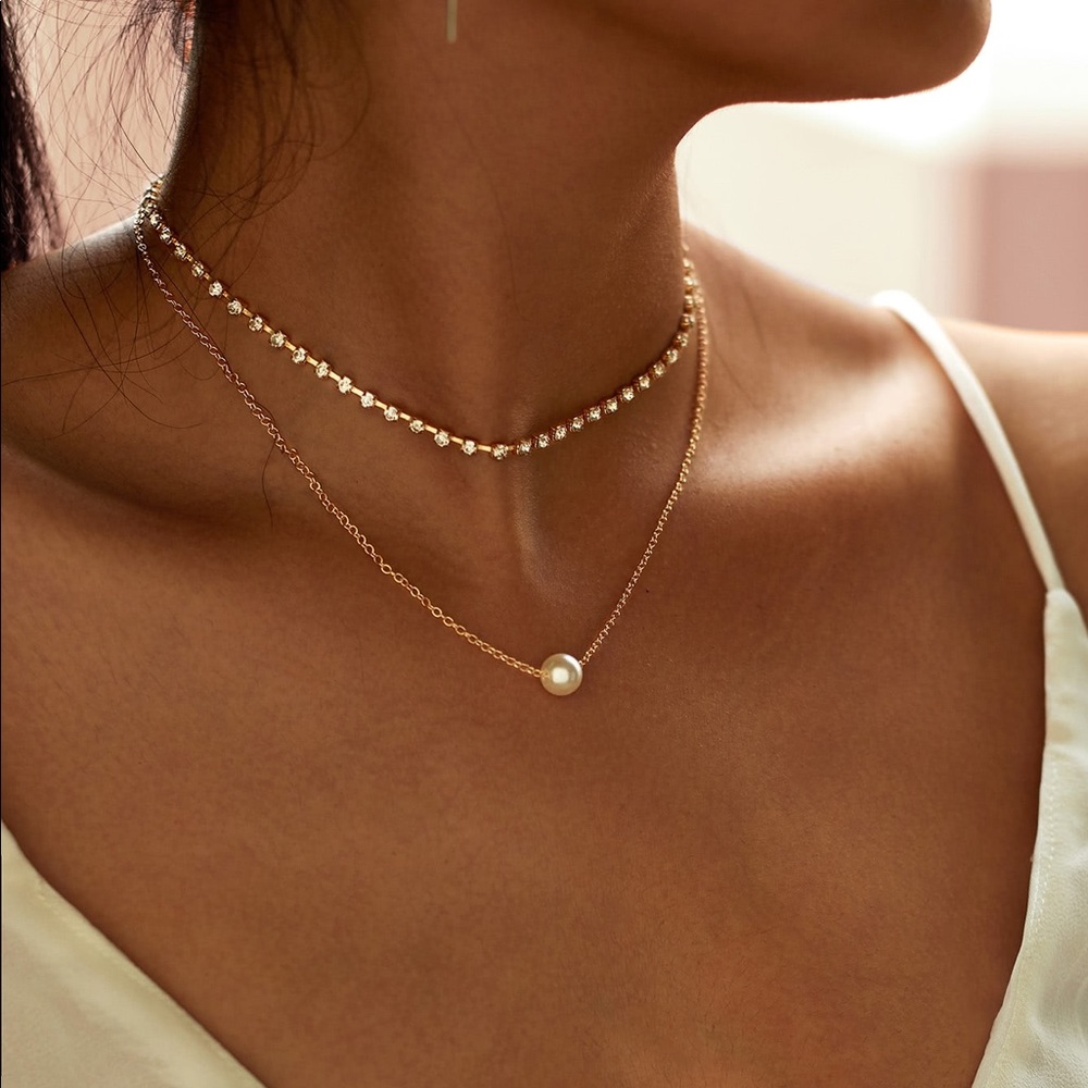 🆕Classic Vegan  pearl & choker double necklace - Picture 3 of 3